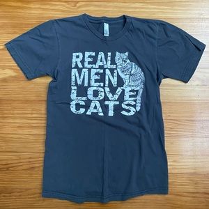 Cat Graphic Tee, size small unisex